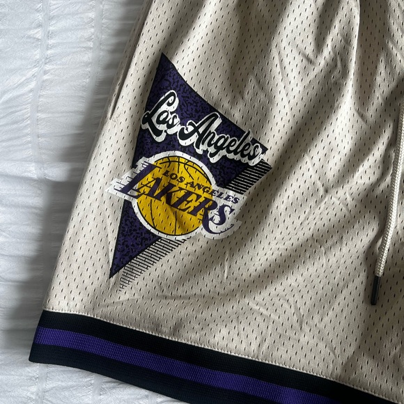 NBA Los Angeles Lakers Basketball Shorts - Picture 5 of 5